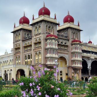 Mysore trip from Bangalore - Bharat Taxi